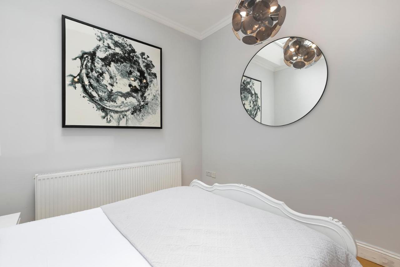 Penthousestays Notting Hill - Spacious 3 Bedroom King Bed Apartment - Near Portobello Road & Kensington High Street Лондон Екстер'єр фото